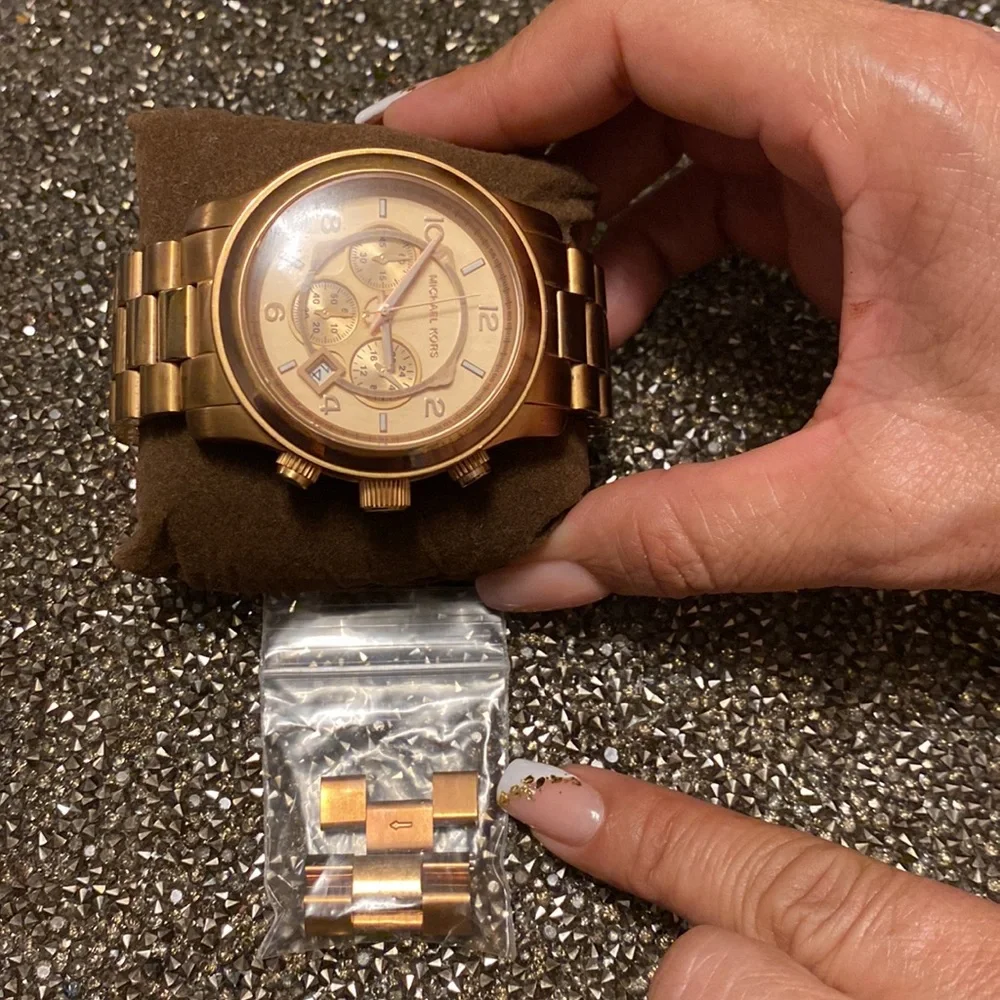 MKORS Watches condicion Perfect 👌 - Picture 7 of 8